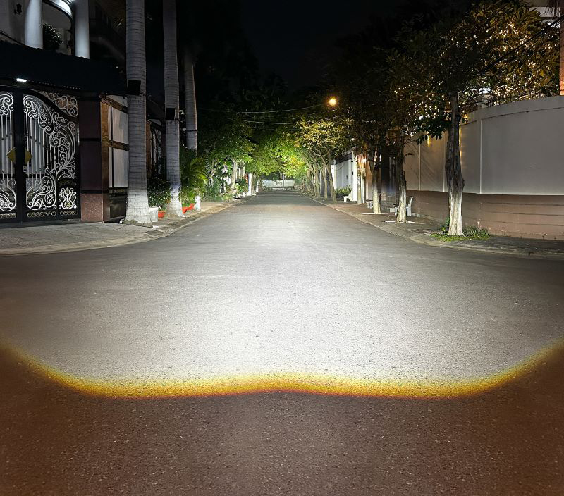 Bi led Henvvei L88 Pro pha