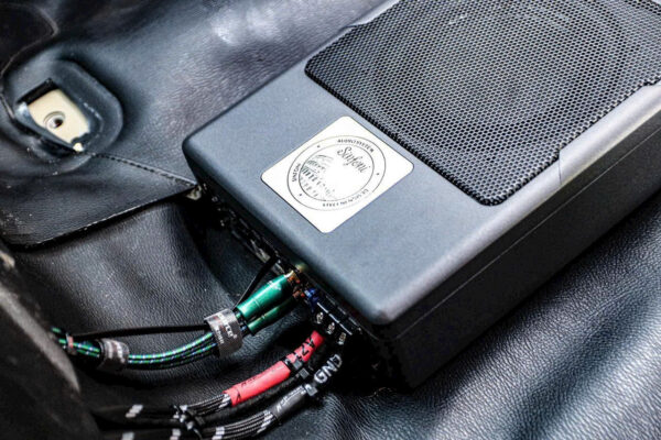 lap dat loa sub sinfoni cho tucson 2024