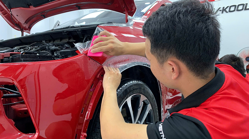 Dán Phim PPF Cho Toyota Corolla Cross Với AX Film K Series – Bảo Vệ Sơn Xe Chuẩn Chất Cao Cấp dan phim ppf cho toyota corolla cross 1