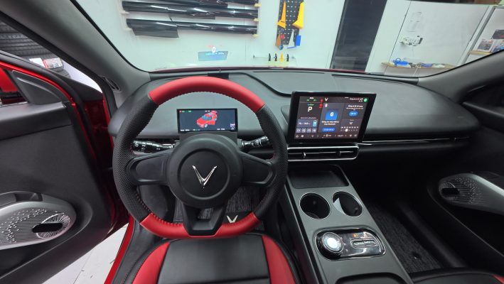 Màn hình IPC sau vô lăng cho VinFast Limo Green – Bổ sung “trái tim công nghệ” còn thiếu Màn hình IPC sau vô lăng cho VinFast Limo Green