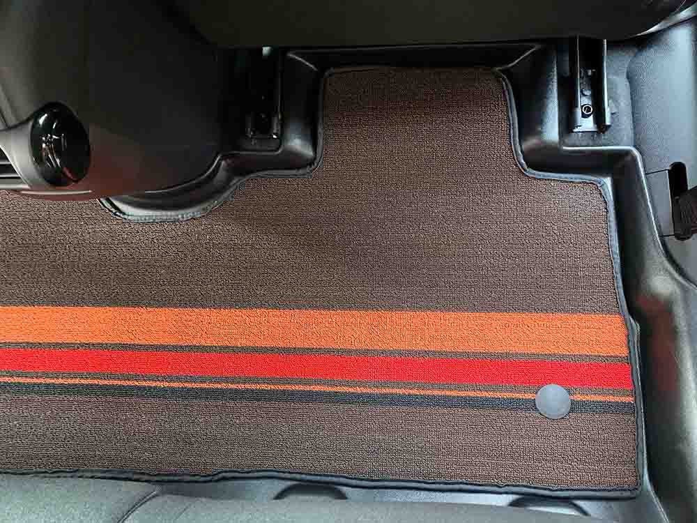 tham lot san cho vinfast limo green 11