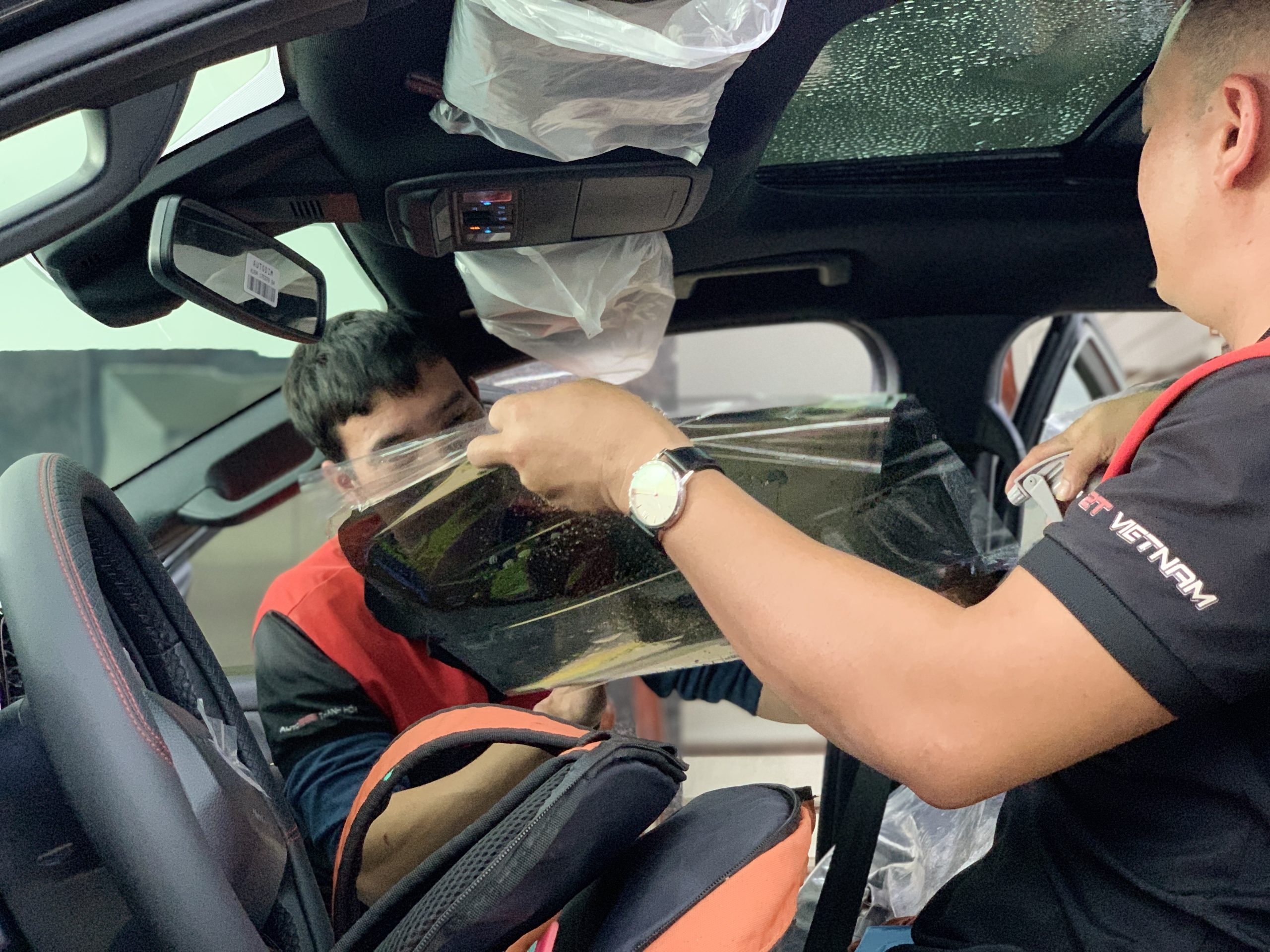 dan phim cach nhiet cho ford everest 2025 14 scaled