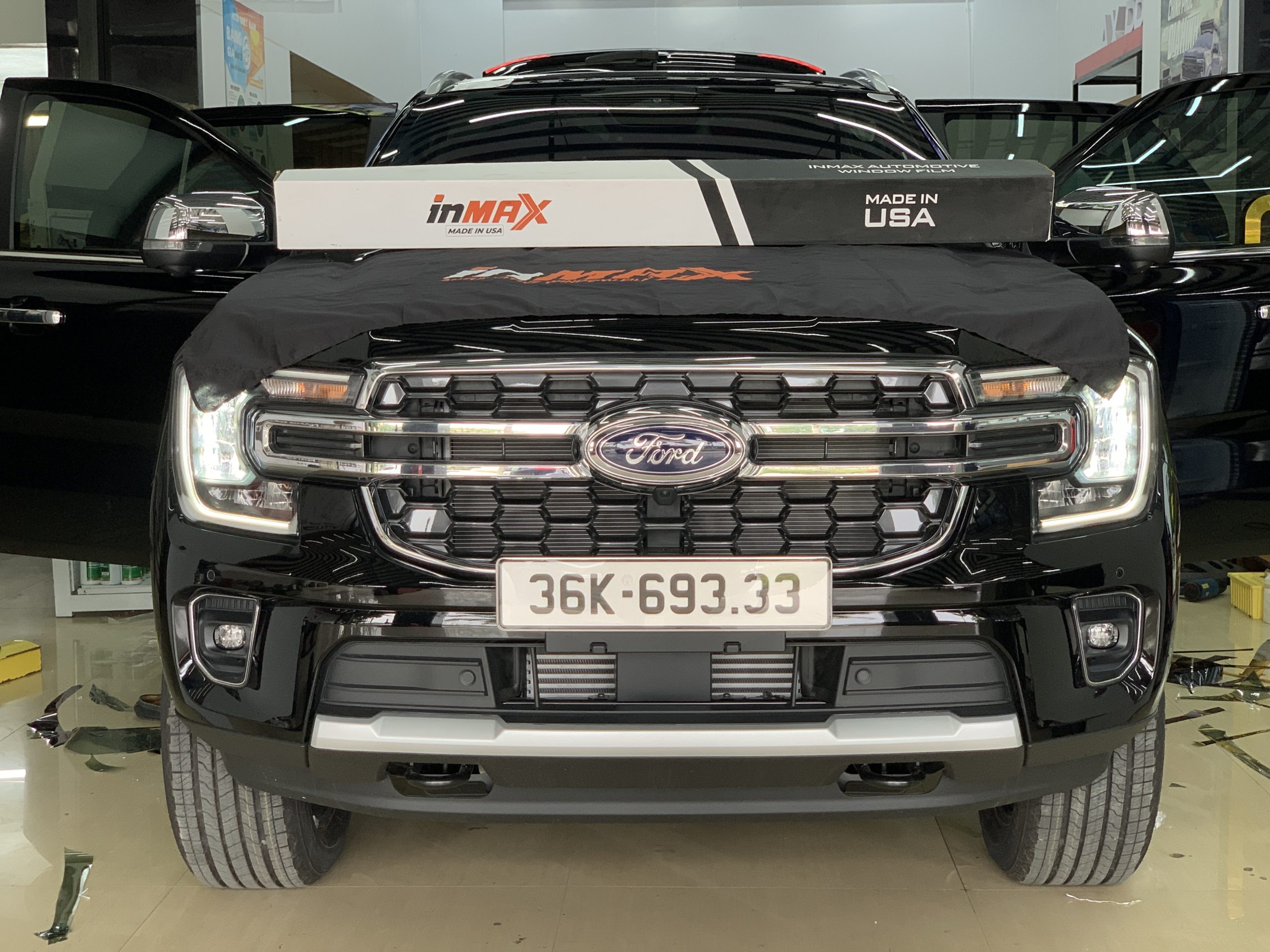 Dán Phim Cách Nhiệt Cho Ford Everest 2025