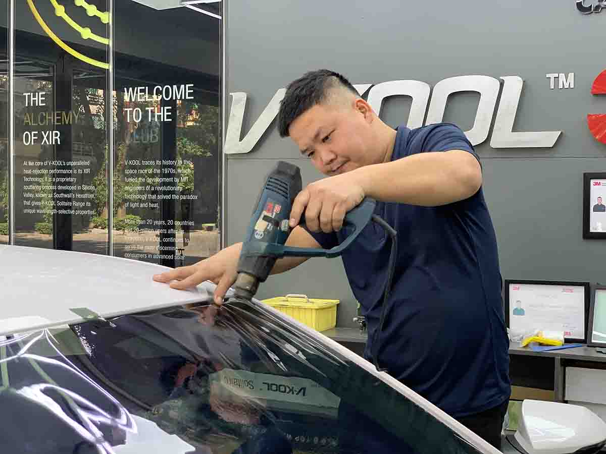 Dán Phim Cách Nhiệt Cho Hyundai Accent 2025 – Full Phim Inmax Cao Cấp, Giải Pháp Bảo Vệ Toàn Diện Cho Xe Mới dan phim cach nhiet cho hyundai accent 2025 4