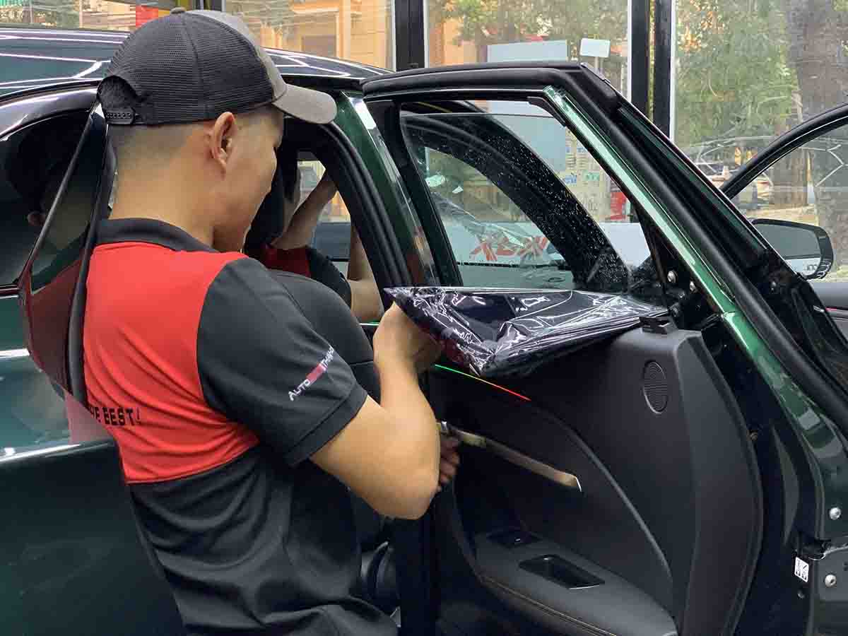 dan phim cach nhiet cho vinfast vf6 1