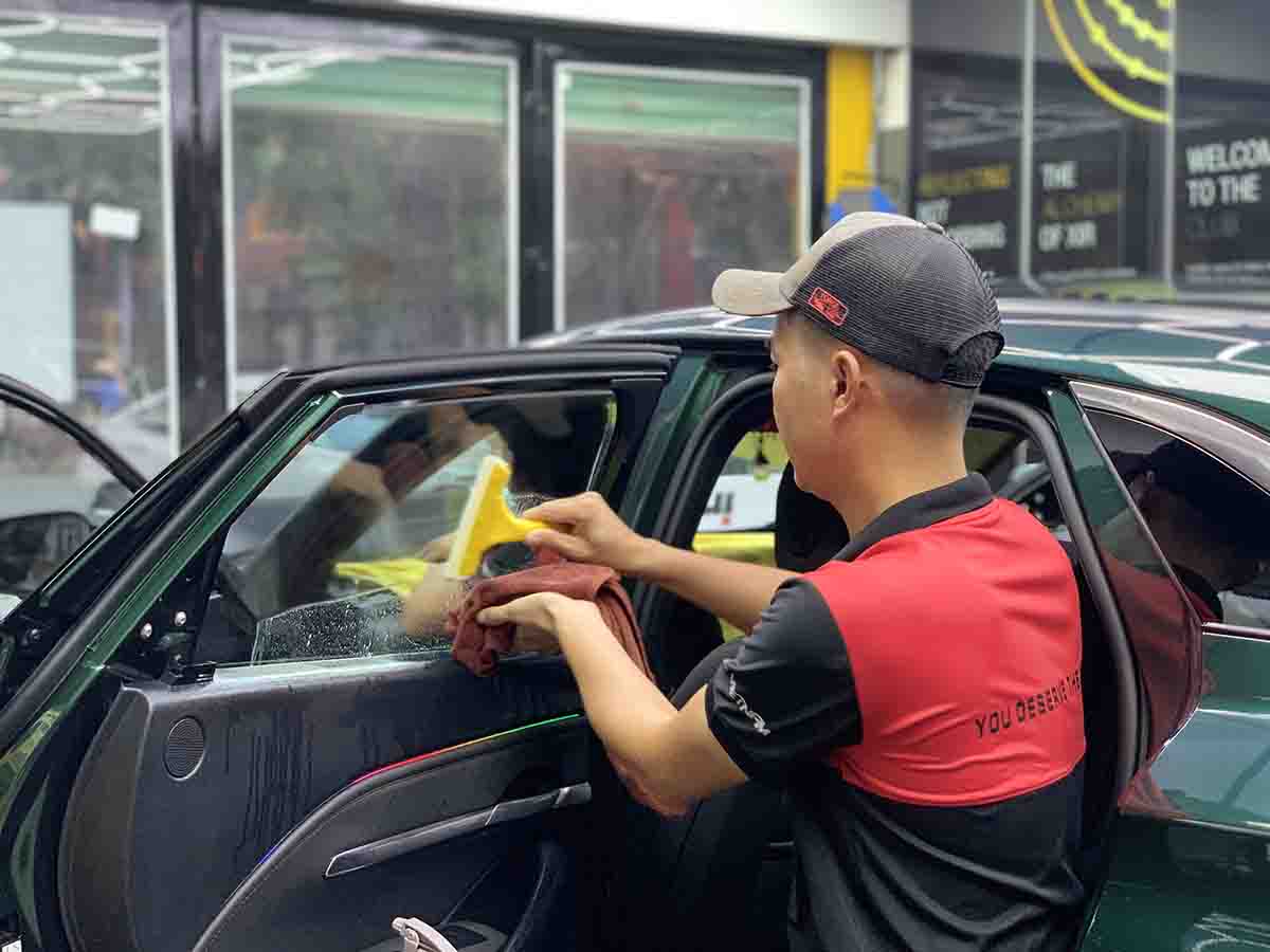 dan phim cach nhiet cho vinfast vf6 5