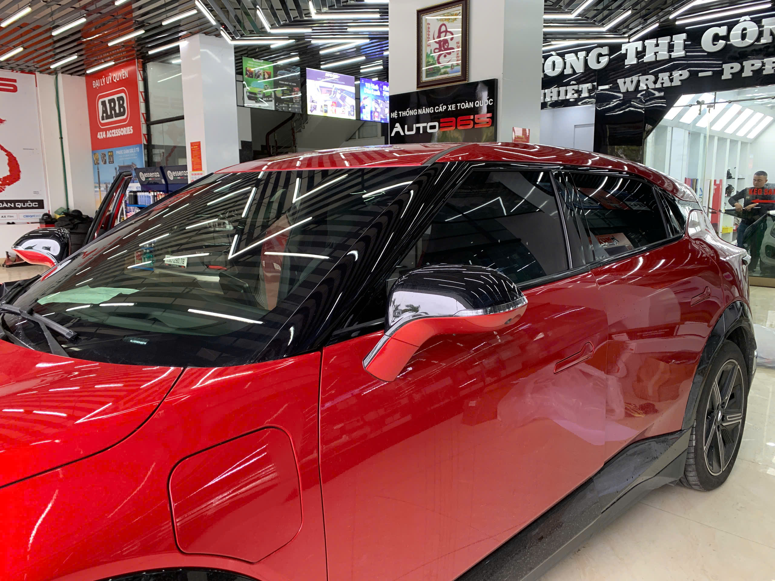 dan phim cach nhiet cho vinfast vf7 9