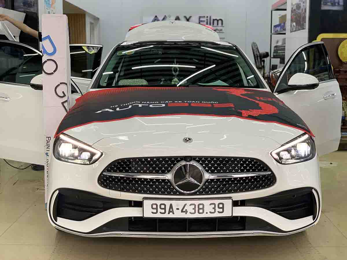 Dán PPF Cho Mercedes C300 – Bảo Vệ Tuyệt Đối, Giữ Vững Đẳng Cấp Sedan Hạng Sang dan ppf cho mercedes c300 1