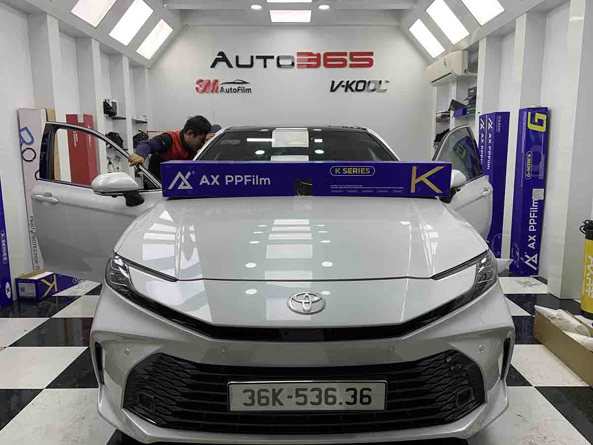 Dán PPF Cho Toyota Camry 2025 – Bảo Vệ Hoàn Hảo, Giữ Trọn Đẳng Cấp Sedan Sang Trọng dan ppf cho toyota camry 2025 1