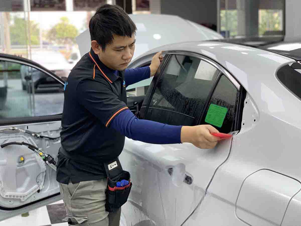 Dán PPF Cho Toyota Camry 2025 – Bảo Vệ Hoàn Hảo, Giữ Trọn Đẳng Cấp Sedan Sang Trọng dan ppf cho toyota camry 2025 11