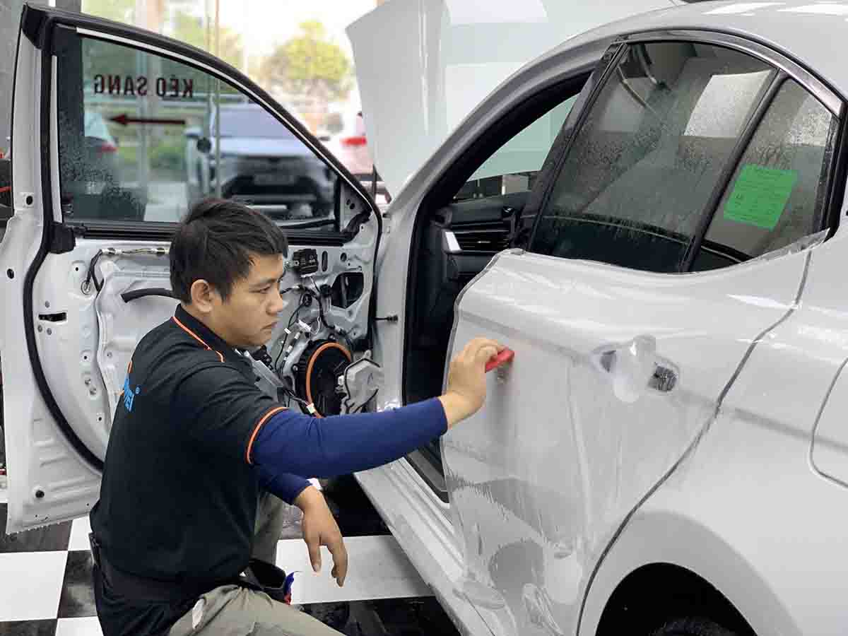 Dán PPF Cho Toyota Camry 2025 – Bảo Vệ Hoàn Hảo, Giữ Trọn Đẳng Cấp Sedan Sang Trọng dan ppf cho toyota camry 2025 13