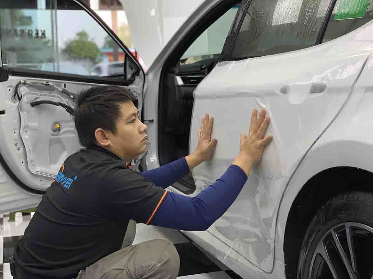 Dán PPF Cho Toyota Camry 2025 – Bảo Vệ Hoàn Hảo, Giữ Trọn Đẳng Cấp Sedan Sang Trọng dan ppf cho toyota camry 2025 14