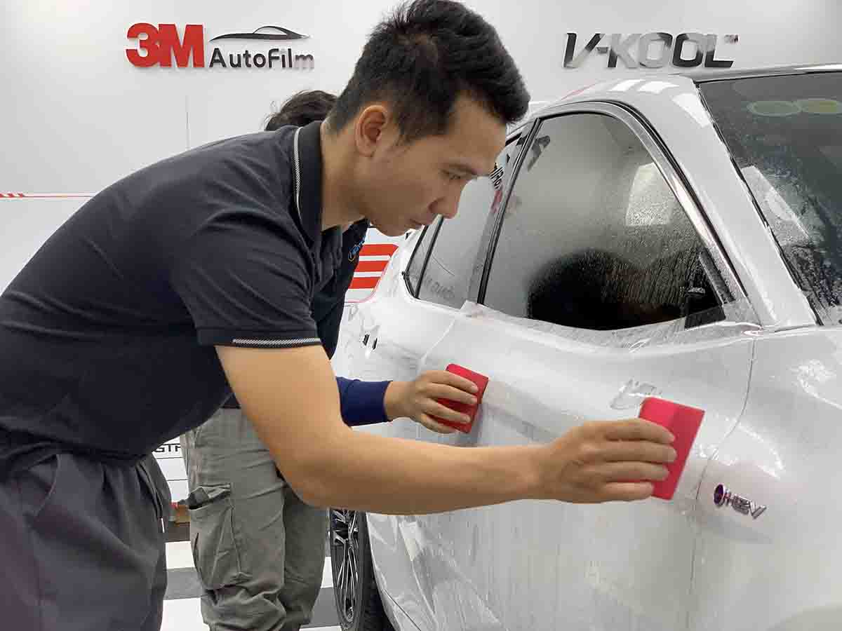 Dán PPF Cho Toyota Camry 2025 – Bảo Vệ Hoàn Hảo, Giữ Trọn Đẳng Cấp Sedan Sang Trọng dan ppf cho toyota camry 2025 7