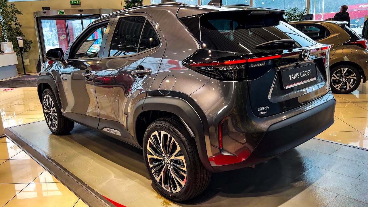 Xe Xanh Lên Ngôi – Thị Trường Việt Bùng Nổ Xe Điện Và Hybrid Cuối 2025 yaris croos