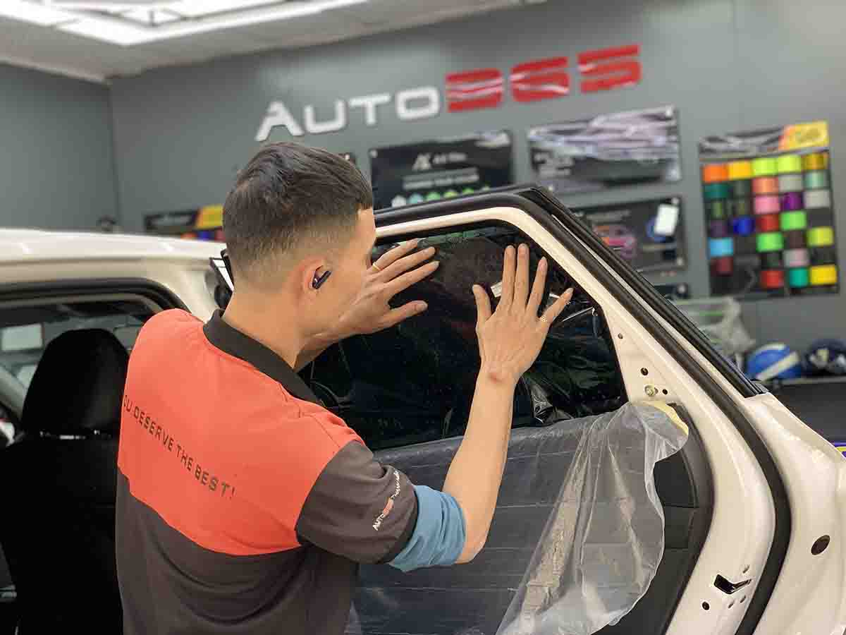 dan phim cach nhiet cho tucson 2025 8