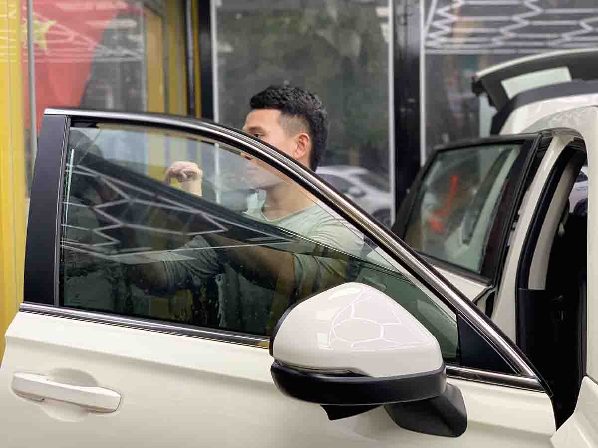 dan phim cach nhiet inmax cho honda crv 2025 8