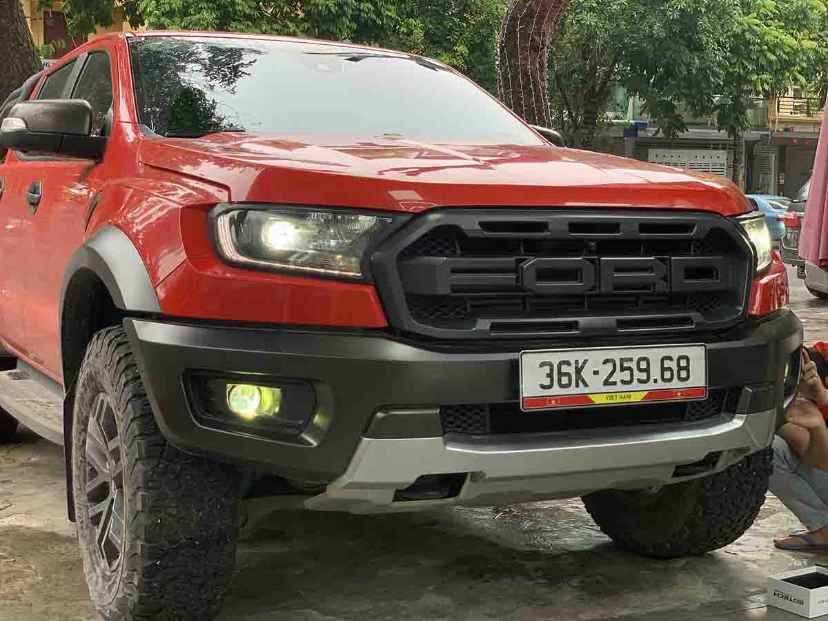 nang cap anh sang cho ford raptor 3