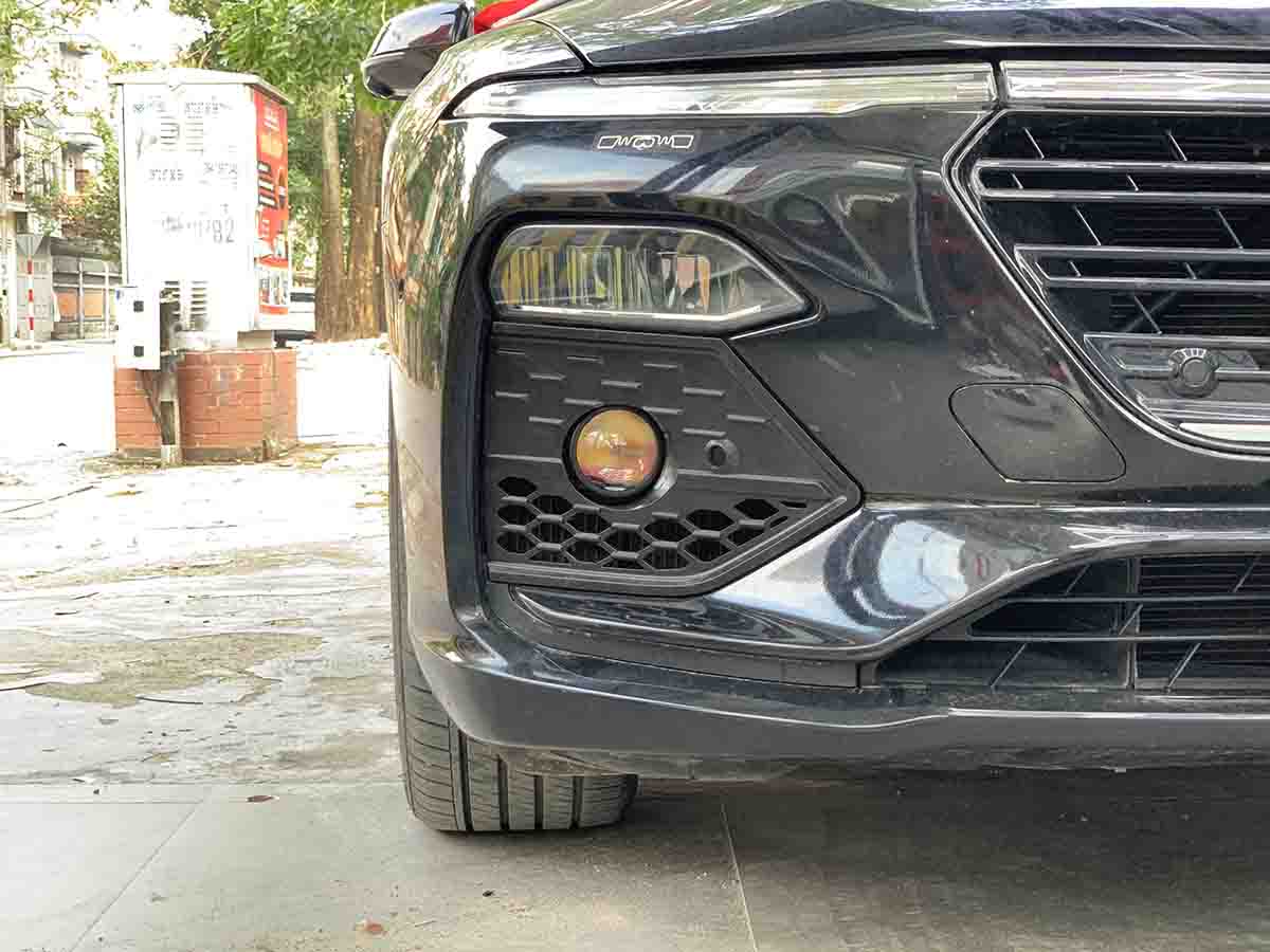 Nâng Cấp Ánh Sáng Cho VinFast Lux A Với Bi Gầm F10 New 2025 – Sáng Hơn, An Toàn Hơn nang cap anh sang cho vinfast lux a 1