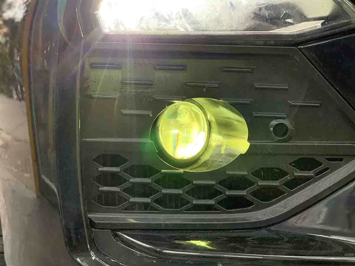 Nâng Cấp Ánh Sáng Cho VinFast Lux A Với Bi Gầm F10 New 2025 – Sáng Hơn, An Toàn Hơn nang cap anh sang cho vinfast lux a 4