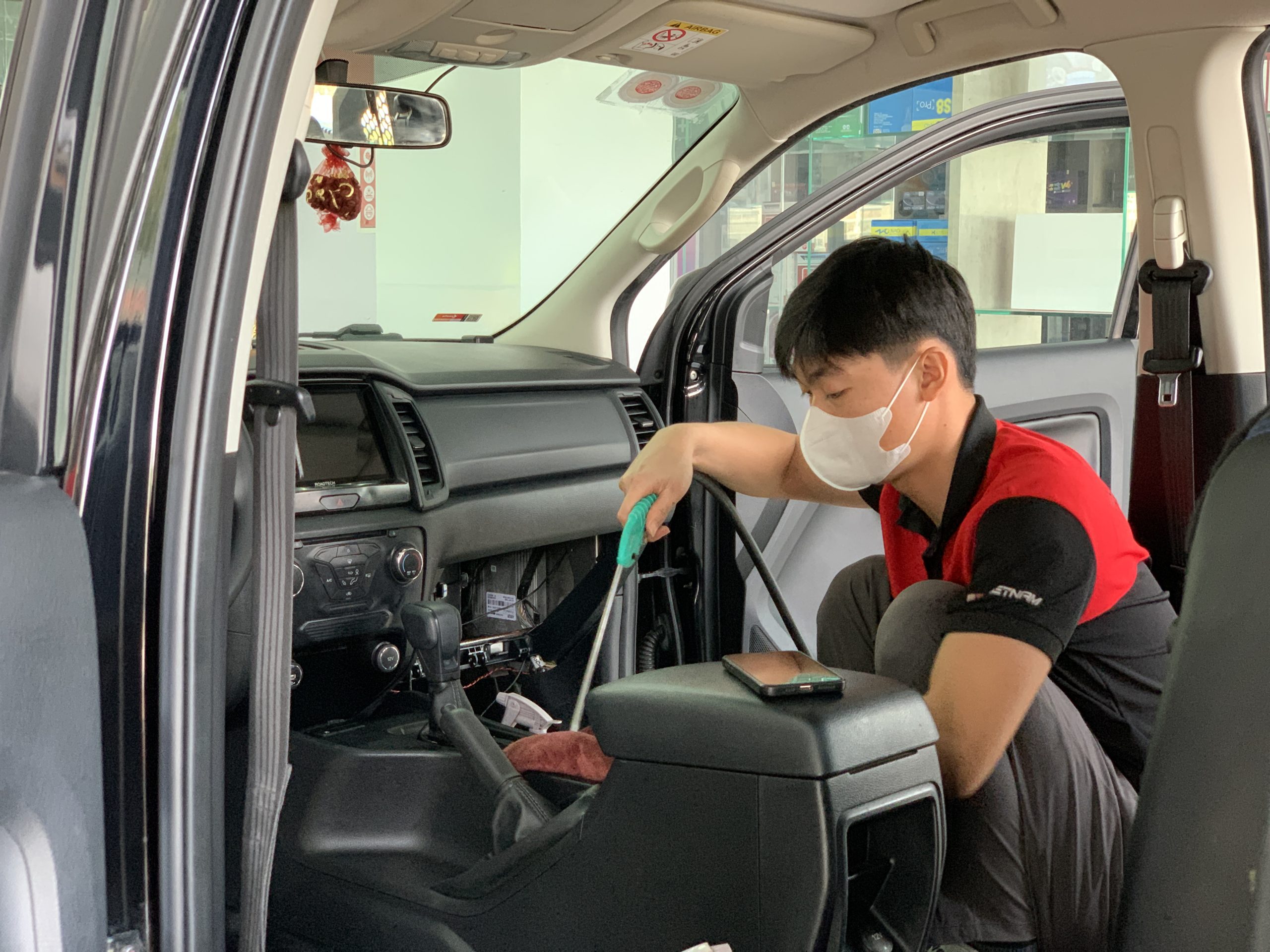 combo cham soc xe don tet sach bong thom lau uu dai cuc hap dan 5 scaled