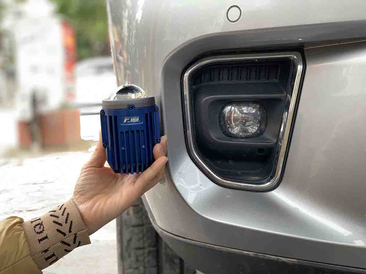 nang cap anh sang cho ford everest 2023 bang bi gam x light f10 hyper 2 0 1