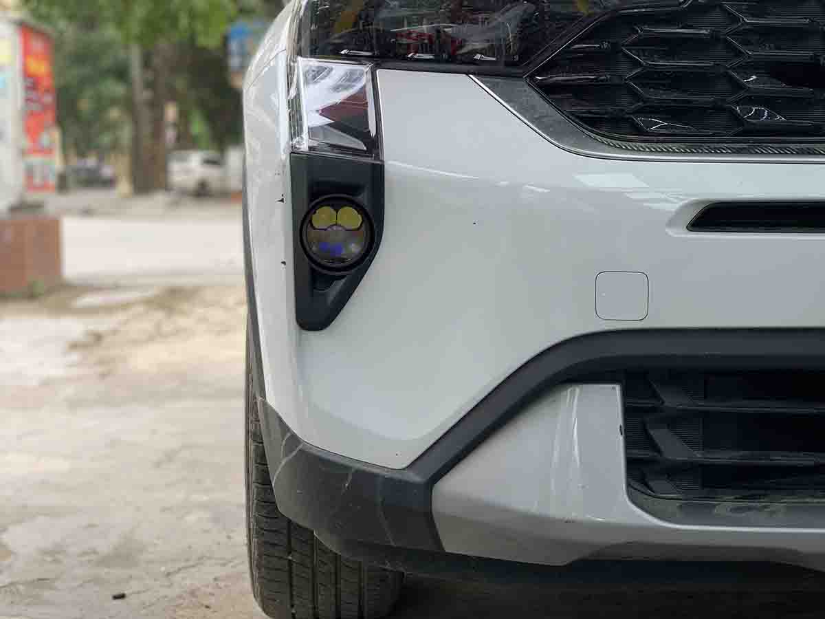 nang cap anh sang cho kia sonet 2024 voi bi gam f10 turbo v2 2