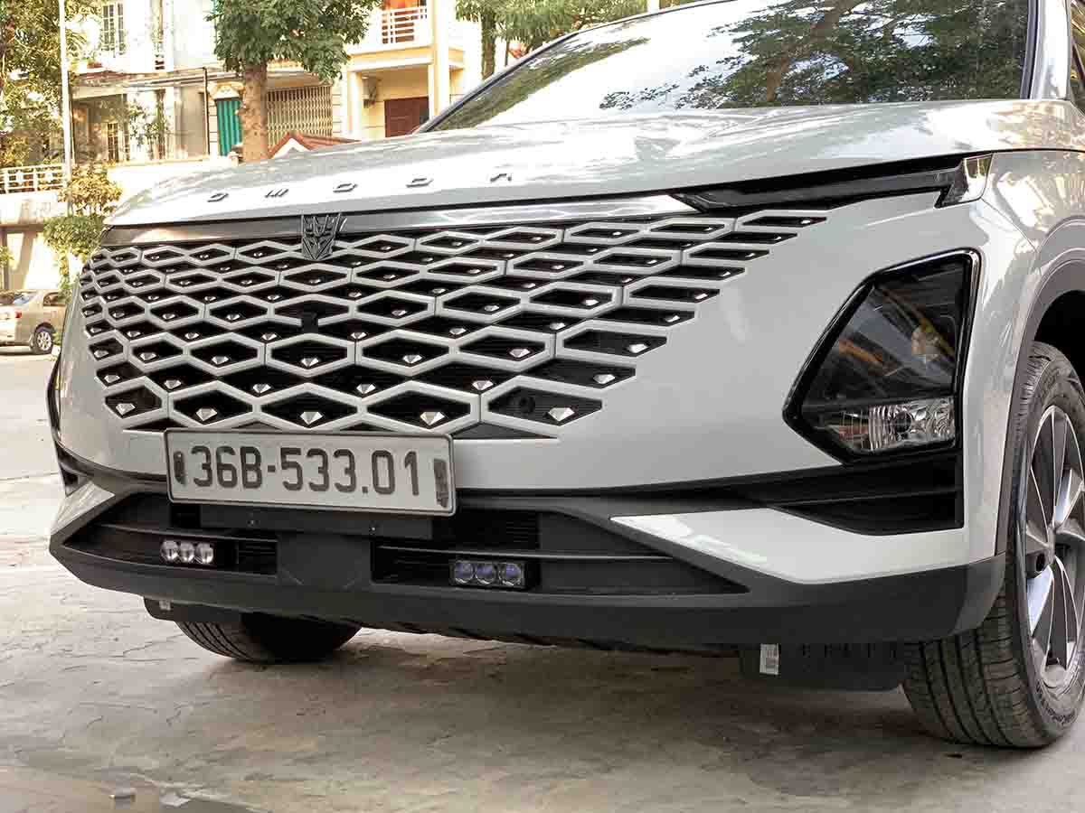 nang cap anh sang cho omoda voi den tro sang titan m30 ultra v2 2