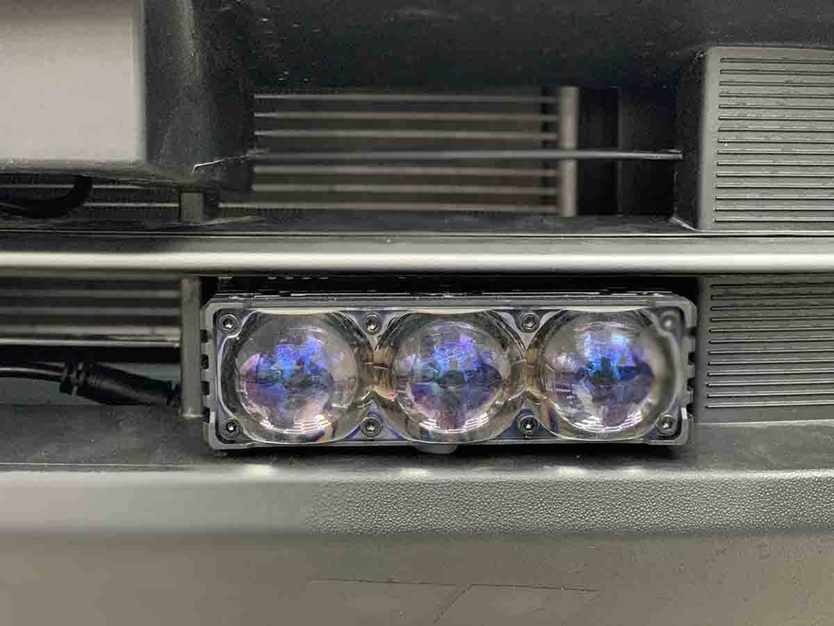 nang cap anh sang cho omoda voi den tro sang titan m30 ultra v2 4