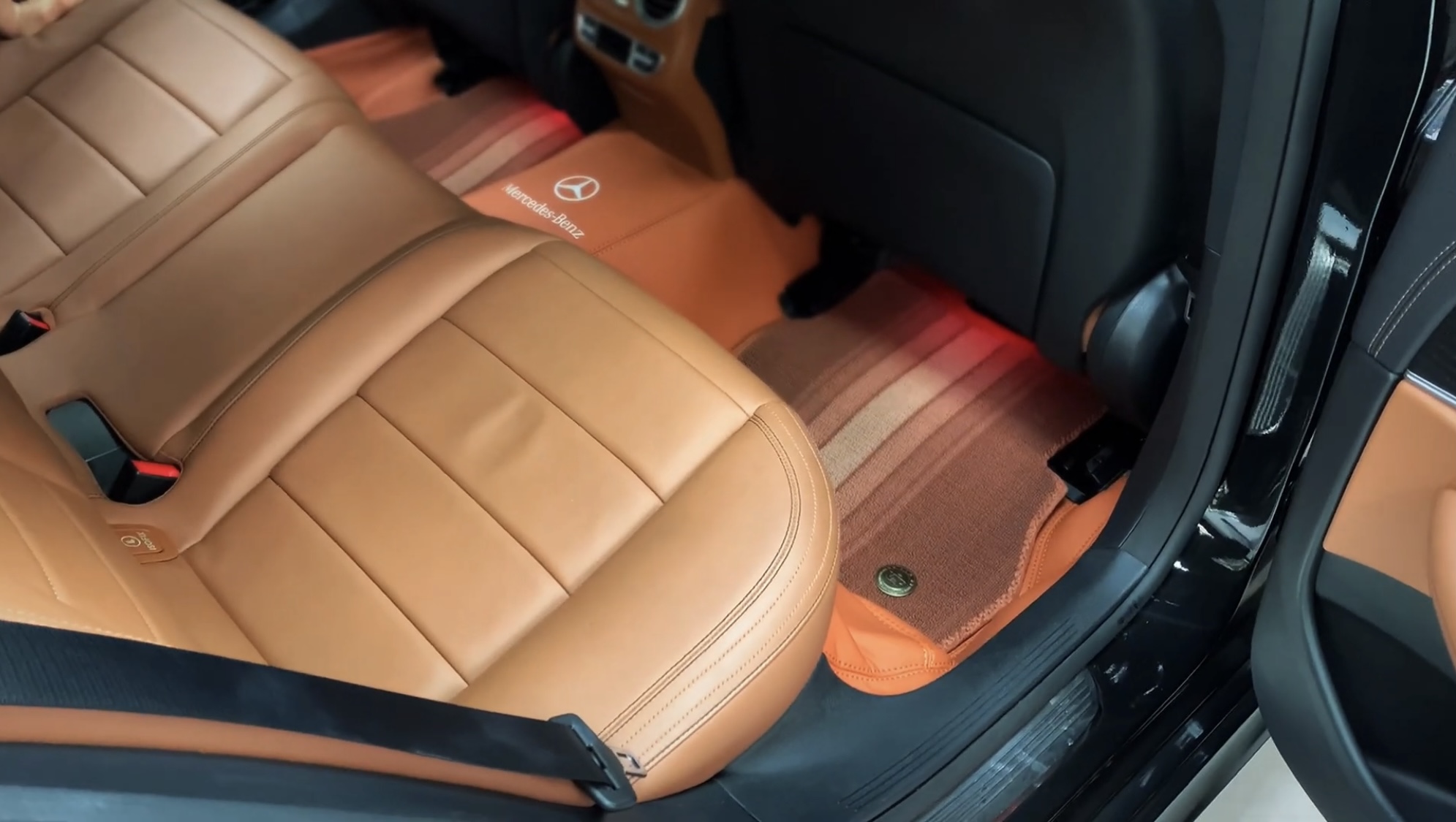 tham lot san 360 cho mercedes glc 200 7