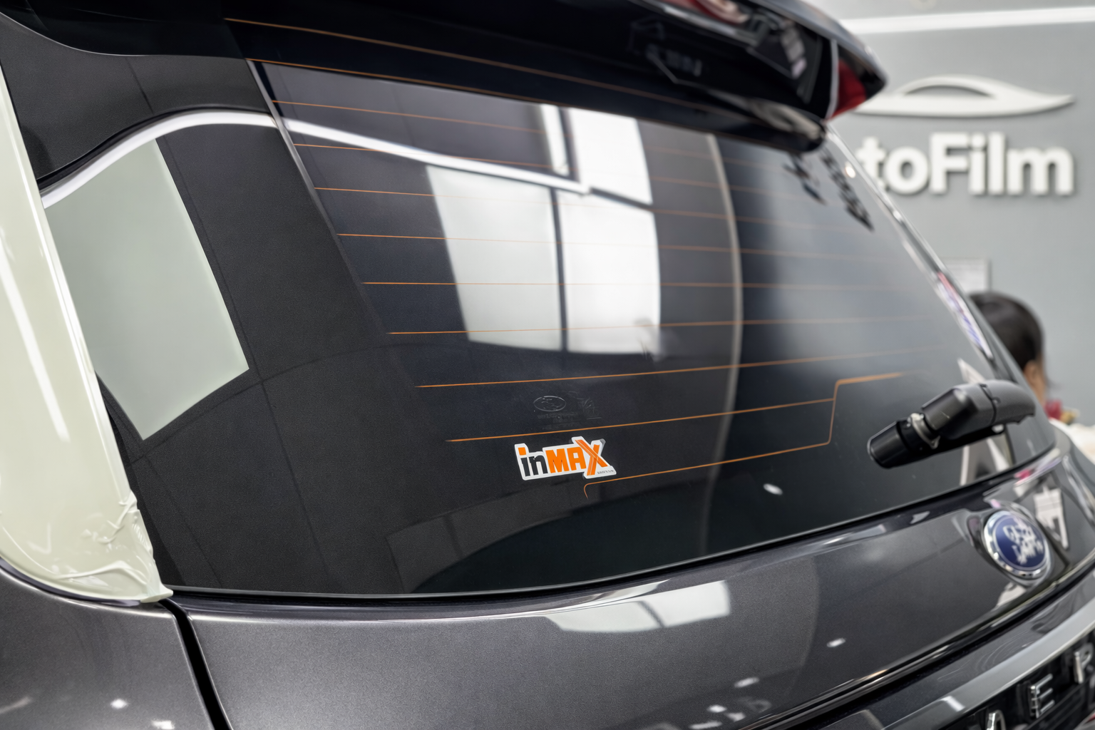 dan phim cach nhiet inmax cho ford everest 2026 12