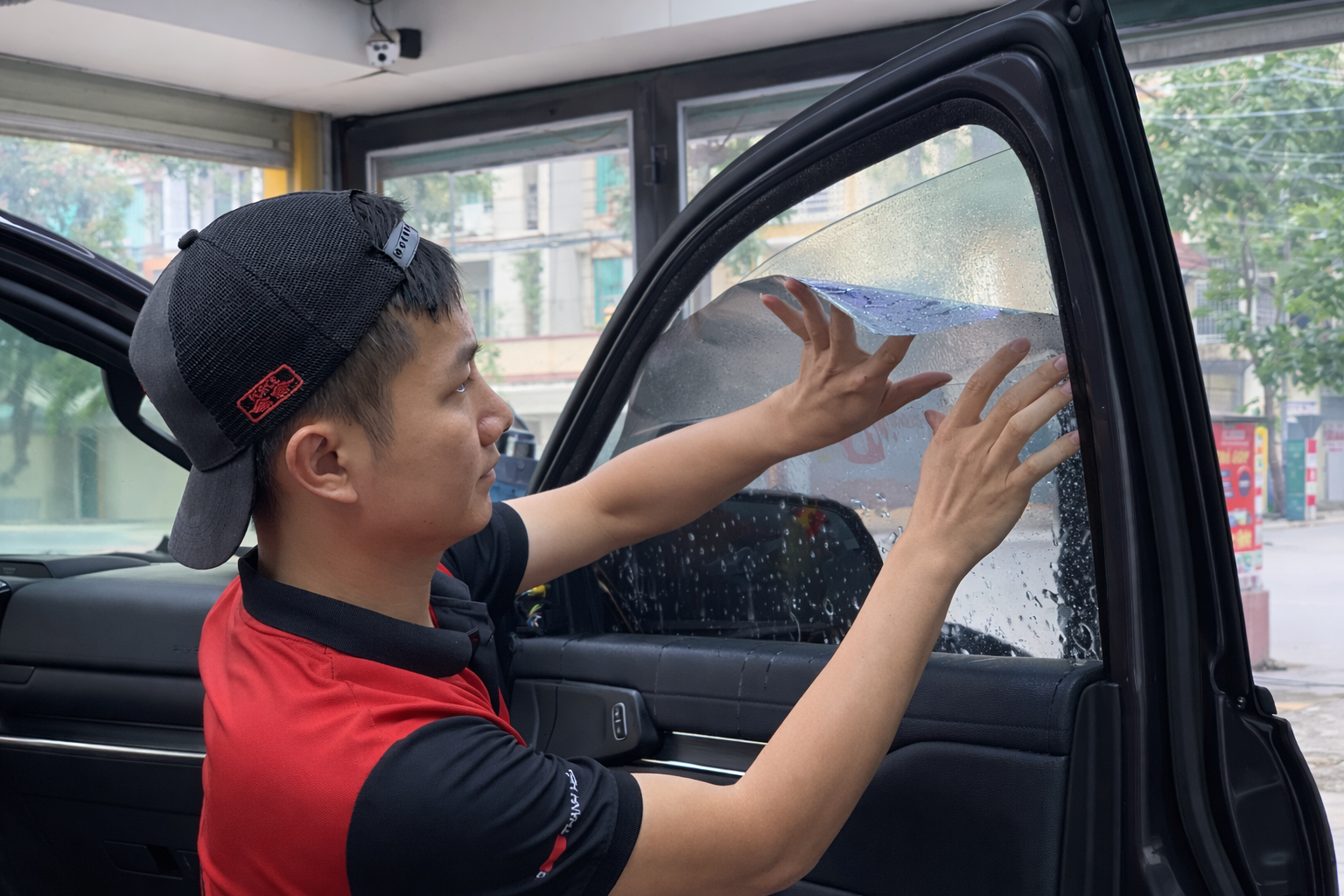 dan phim cach nhiet inmax cho ford everest 2026 8