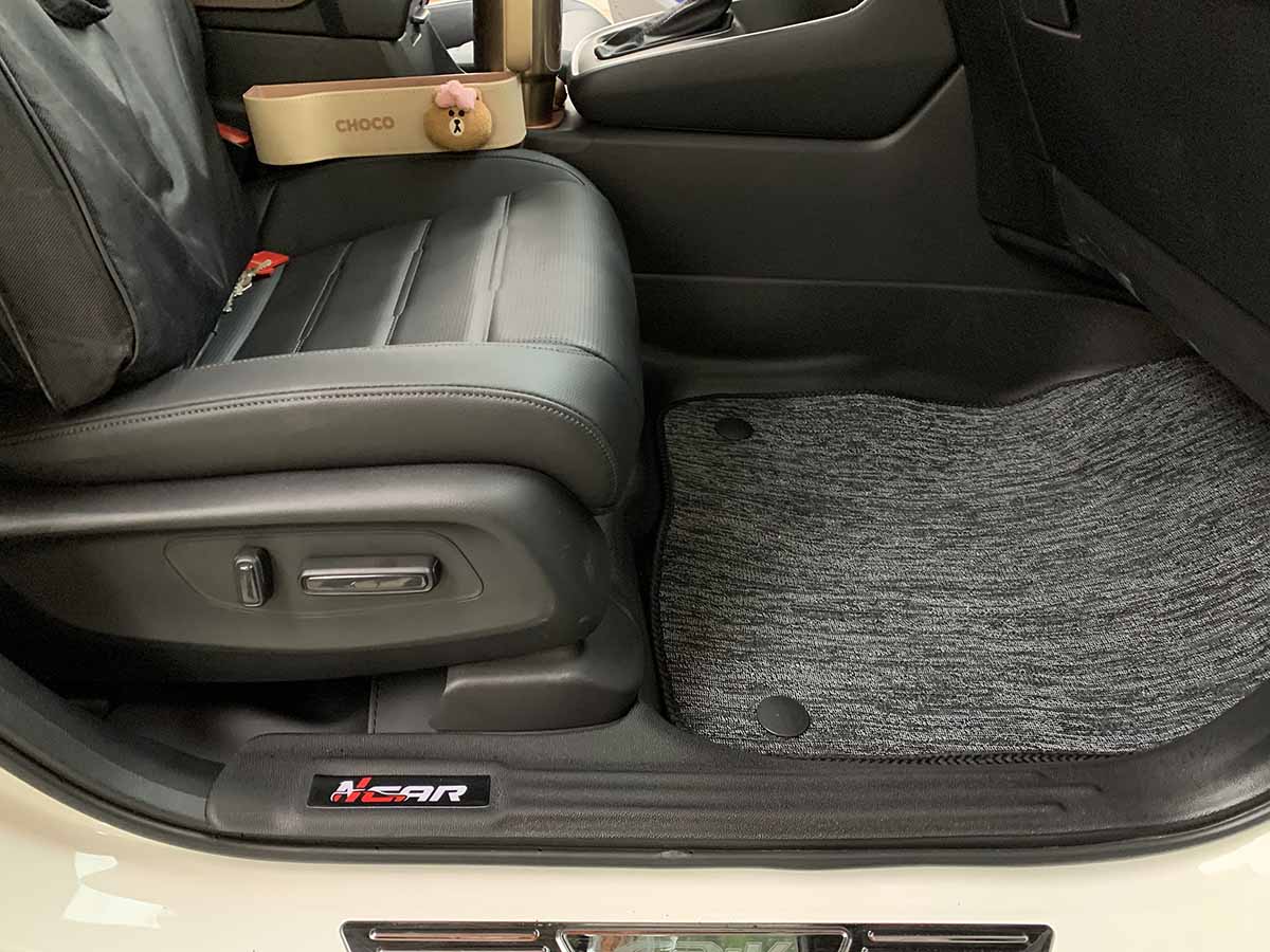 Thảm đúc Ncar cho Honda CRV – Giải pháp bảo vệ nội thất sạch sẽ, bền bỉ và thẩm mỹ tham duc ncar cho honda crv 3