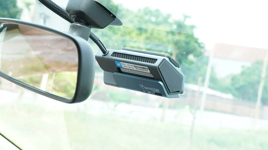 camera hanh trinh 4k 4g gps navicom j247pro4k 1