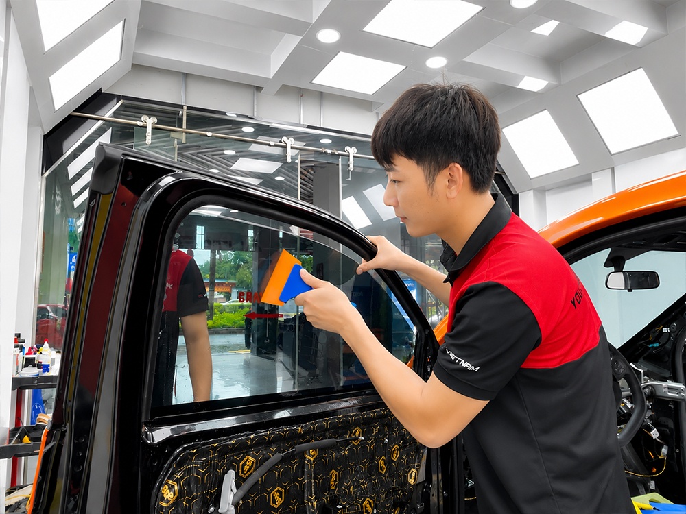 dan phim cach nhiet vinfast vf2 tai thanh hoa 10