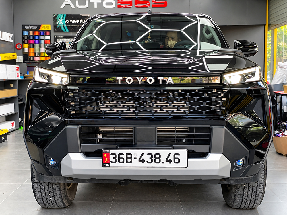 nang cap anh sang toyota hilux voi bi gam f10 2 0 new 1
